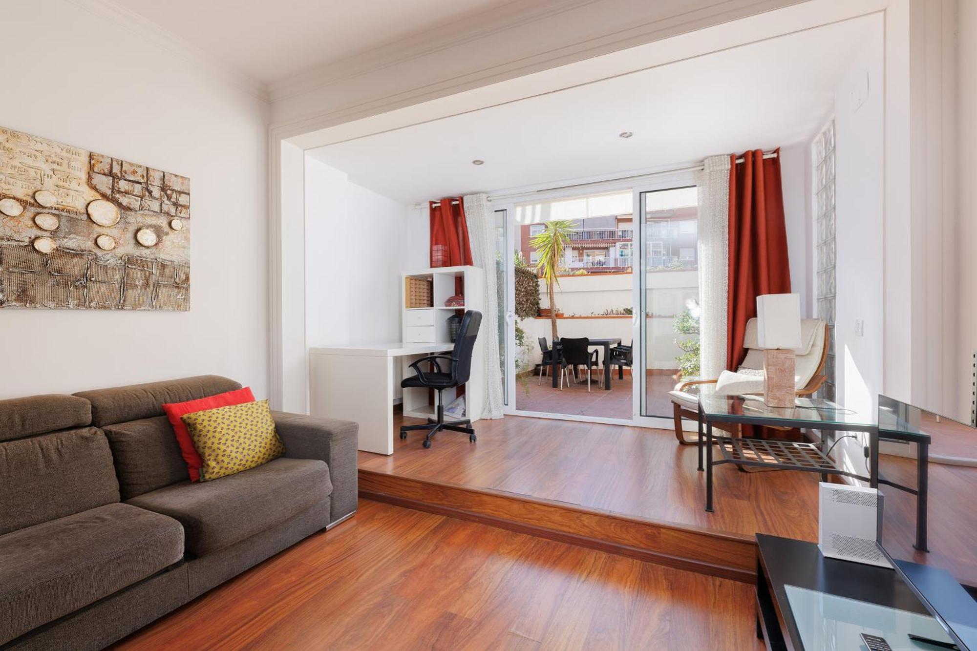 Aparteasy - Private Terrace, 3-bedroom Barcelone